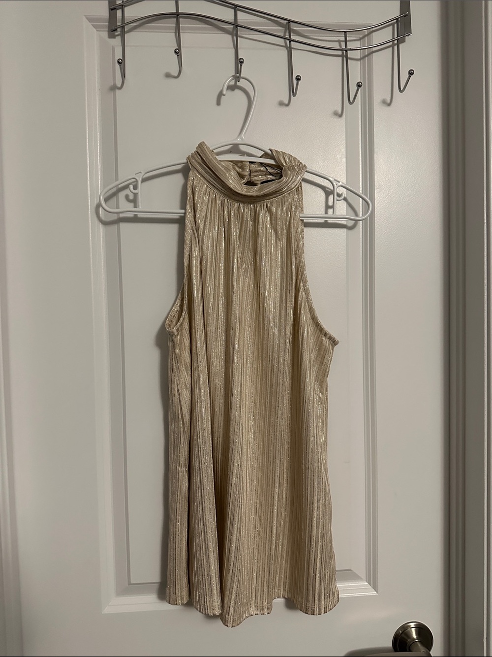 Cable & Gauge Halter Top Gold Shimmer Size Large